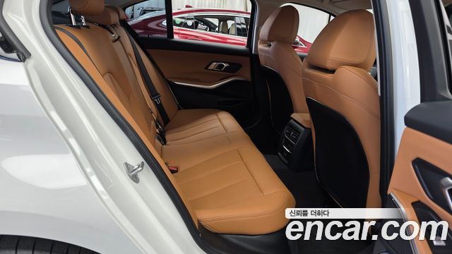 BMW 3 Series (G20) 320i 2025 — фото 15