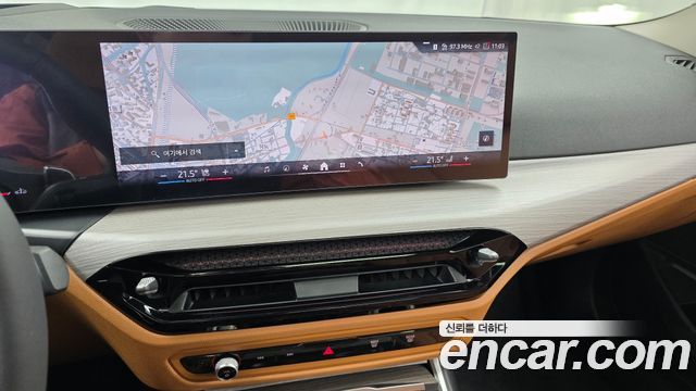 BMW 3 Series (G20) 320i 2025 — фото 17