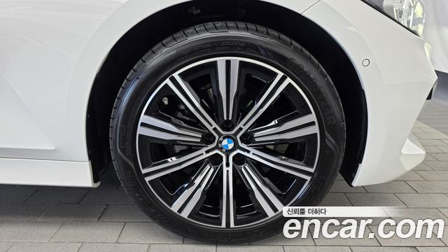 BMW 3 Series (G20) 320i 2025 — фото 27