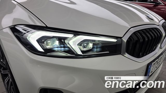 BMW 3 Series (G20) 320i 2025 — фото 28