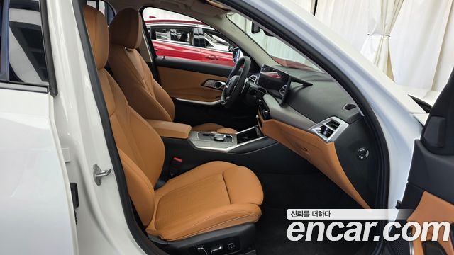 BMW 3 Series (G20) 320i 2025 — фото 32