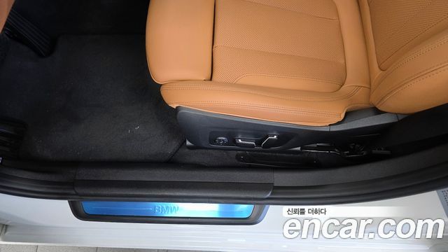BMW 3 Series (G20) 320i 2025 — фото 37