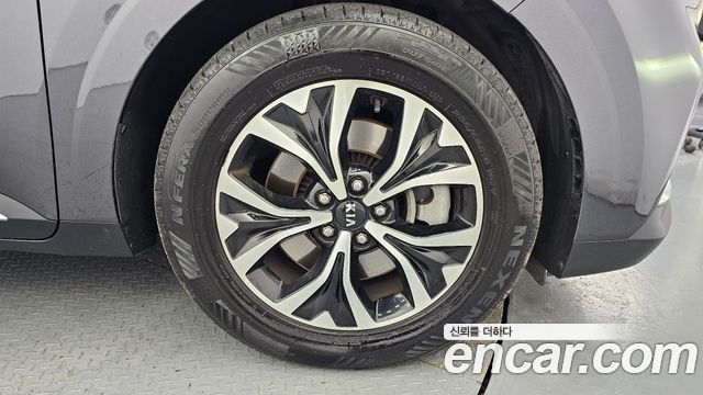 Kia Carnival (IV) Diesel 9-Seater Signature 2021 — фото 27