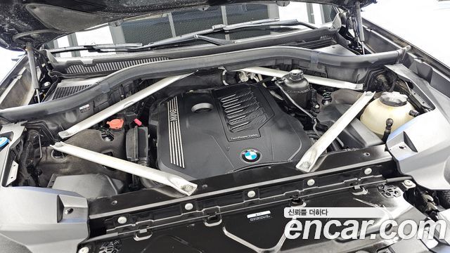 BMW X7 (G07) xDrive 40i Design Pure Excellence 6-Seater 2022 — фото 6