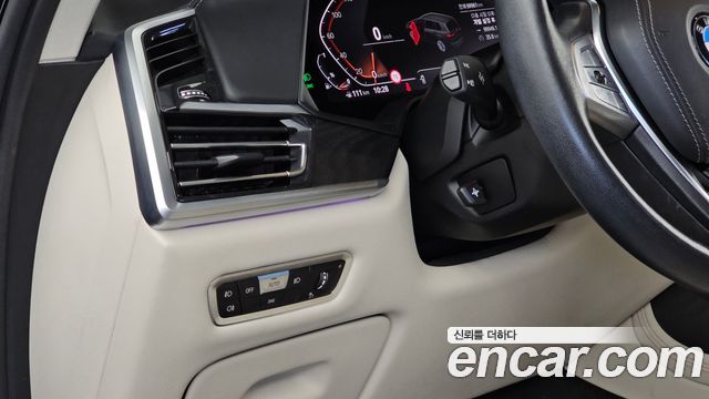 BMW X7 (G07) xDrive 40i Design Pure Excellence 6-Seater 2022 — фото 30