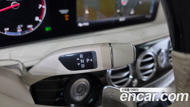 Mercedes-Benz S-Class (W222) Maybach S560 4MATIC 2018 — фото 9