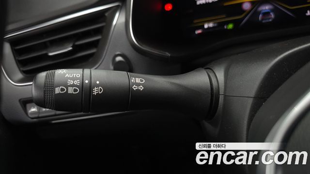 Renault Korea XM3 1.3 TCe RE Signature 2020 — фото 29
