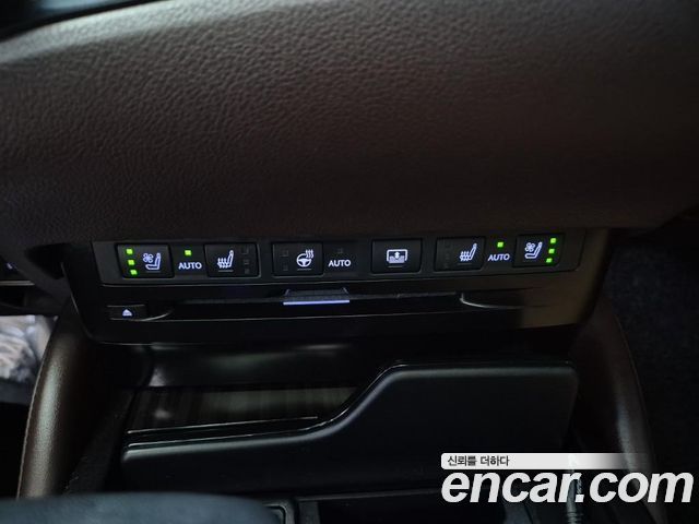 Lexus ES300h (VII) Luxury Plus 2020 — фото 22
