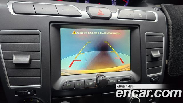 KG Mobility (SsangYong) Korando Turismo 4WD RX 9-seater 2017 — фото 19