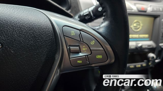 KG Mobility (SsangYong) Korando Turismo 4WD RX 9-seater 2017 — фото 20
