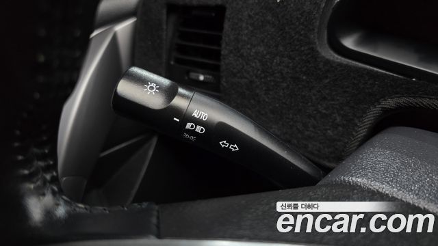 KG Mobility (SsangYong) Korando Turismo 4WD RX 9-seater 2017 — фото 34