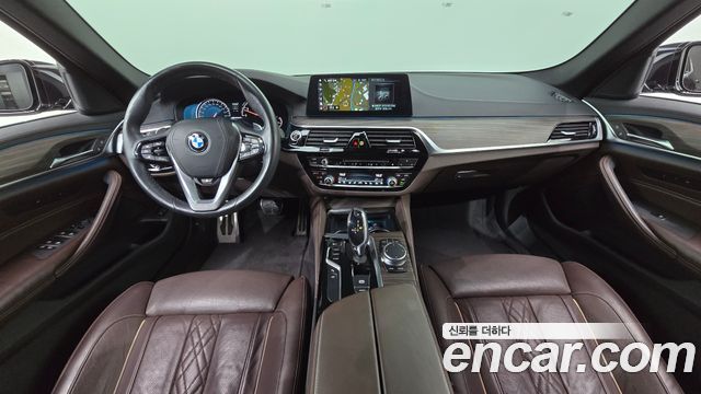BMW 5 Series (G30) 530i xDrive M Sport Package Plus 2018 — фото 7