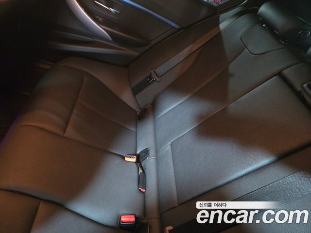 BMW 3 Series (F30) 320d M Sport 2017 — фото 17