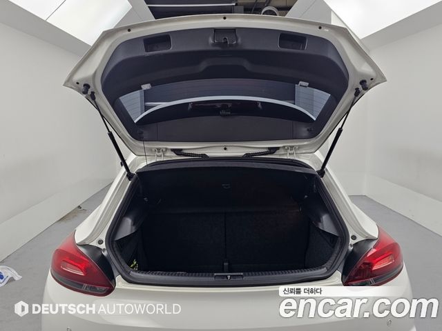 Volkswagen Scirocco 2.0 TDI R-Line 2013 — фото 23