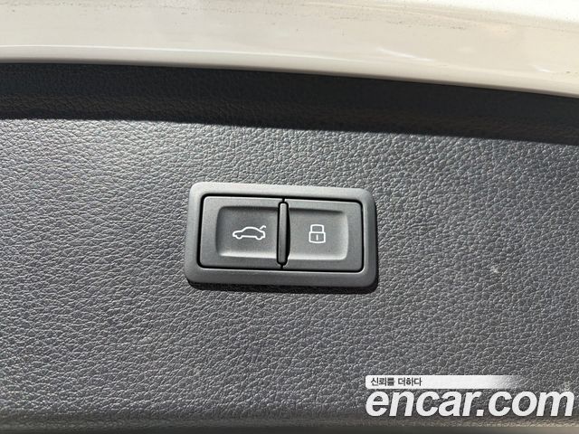 Audi Q5 (FY) 40 TDI Quattro Premium 2020 — фото 23