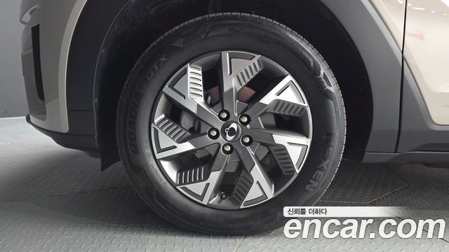 KG Mobility (SsangYong) Torres EVX E7 2024 — фото 5
