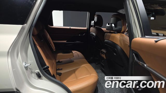 KG Mobility (SsangYong) Torres EVX E7 2024 — фото 12