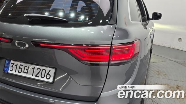 Renault Korea QM6 2.0 LPe LE Signature 2WD 2022 — фото 23