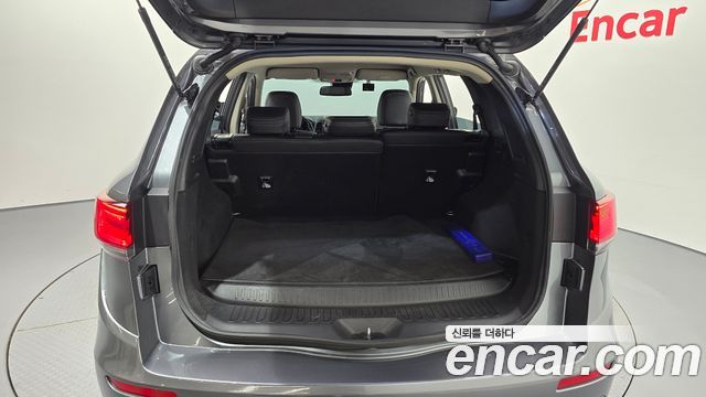 Renault Korea QM6 2.0 LPe LE Signature 2WD 2022 — фото 31