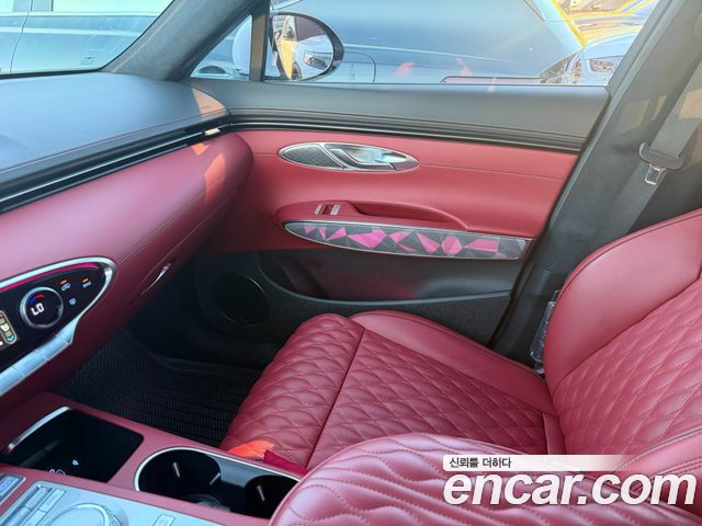 Genesis GV70 2.5T Gasoline 2WD 2024 — фото 15