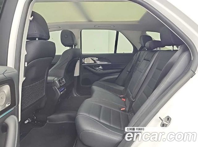 Mercedes-Benz GLE-Class (W167) GLE350e 4MATIC 2022 — фото 16