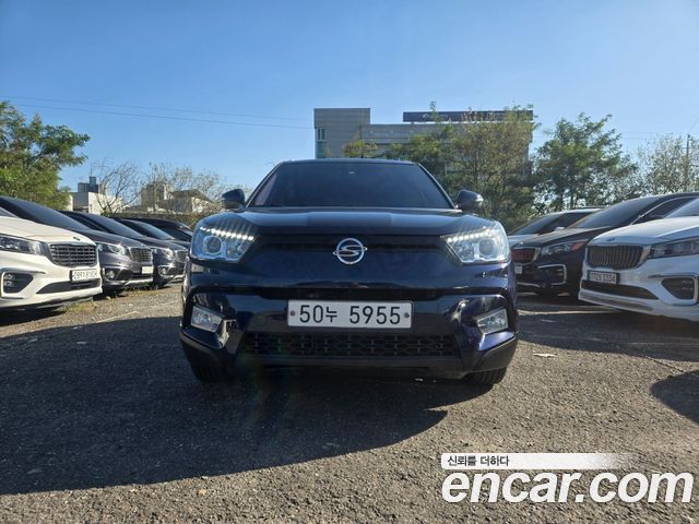 KG Mobility (SsangYong) Tivoli VX 2WD