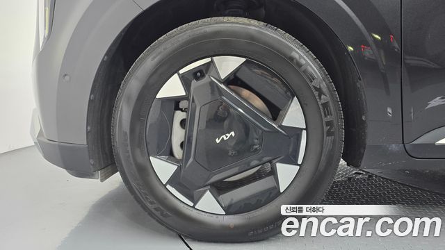 Kia Carnival (IV) HEV 9seater Nobless 2025 — фото 5