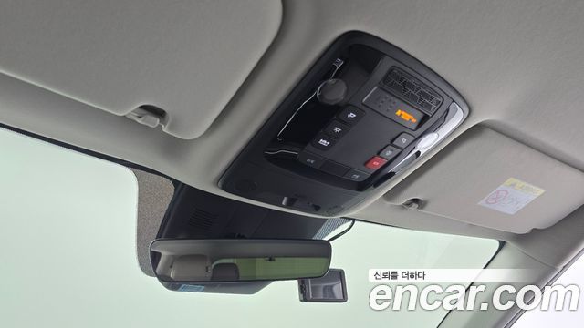 Kia Carnival (IV) HEV 9seater Nobless 2025 — фото 18