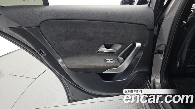 Mercedes-Benz A-Class (W177) A250 4MATIC Sedan 2022 — фото 31
