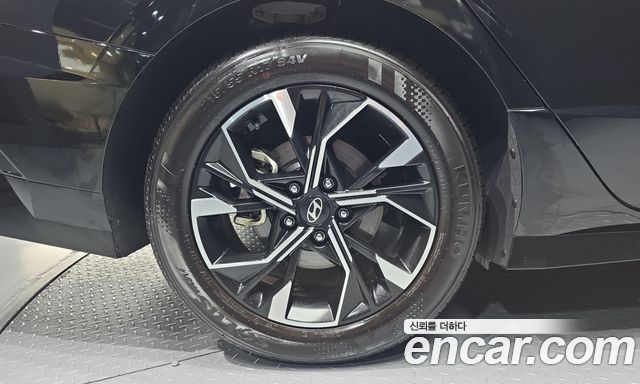 Hyundai Sonata The Edge (DN8) 2.0 Premium 2024 — фото 5