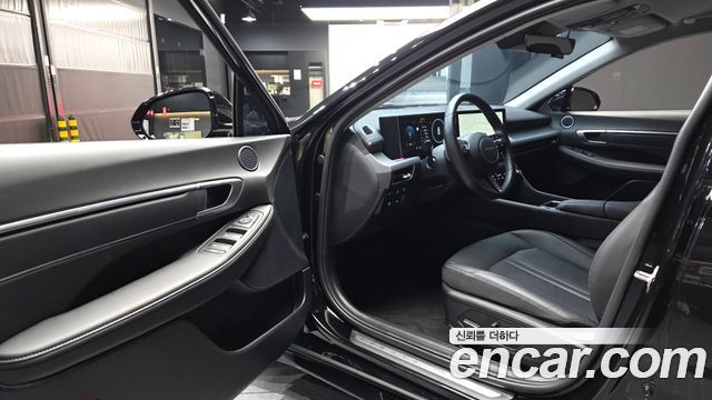 Hyundai Sonata The Edge (DN8) 2.0 Premium 2024 — фото 10