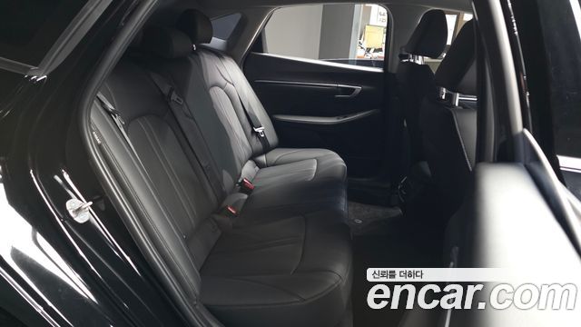 Hyundai Sonata The Edge (DN8) 2.0 Premium 2024 — фото 12