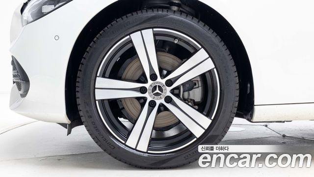 Mercedes-Benz C-Class (W206) C200 Avantgarde 2026 — фото 5