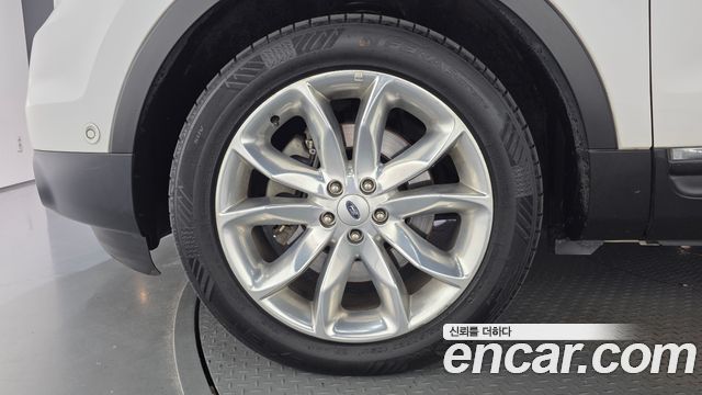 Ford Explorer 3.5 Limited 4WD 5th 2015 — фото 5