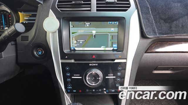 Ford Explorer 3.5 Limited 4WD 5th 2015 — фото 14