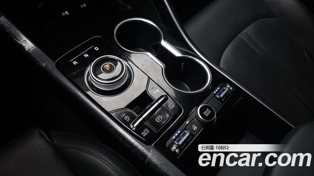 Kia K5 (III) 2.0 Prestige 2023 — фото 9