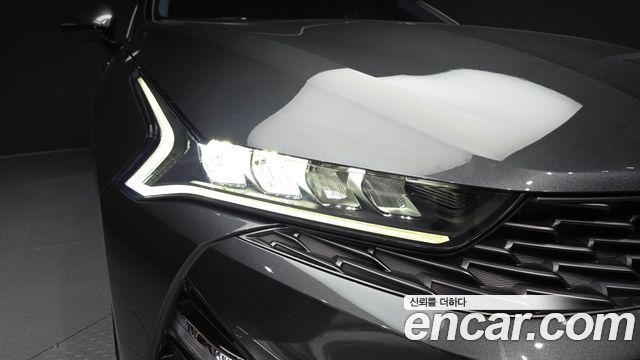 Kia K5 (III) 2.0 Prestige 2023 — фото 22