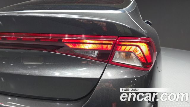 Kia K5 (III) 2.0 Prestige 2023 — фото 23