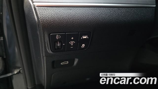 Kia K5 (III) 2.0 Prestige 2023 — фото 27