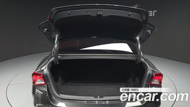 Kia K5 (III) 2.0 Prestige 2023 — фото 30