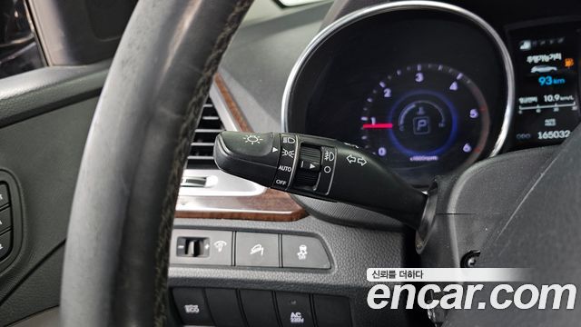 Hyundai Maxcruise Diesel(e-VGT) 2.2 2WD Exclusive Special 2015 — фото 38