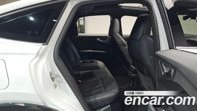 Audi Q4 e-tron (F4) 45 Premium Sportback 2026 — фото 11