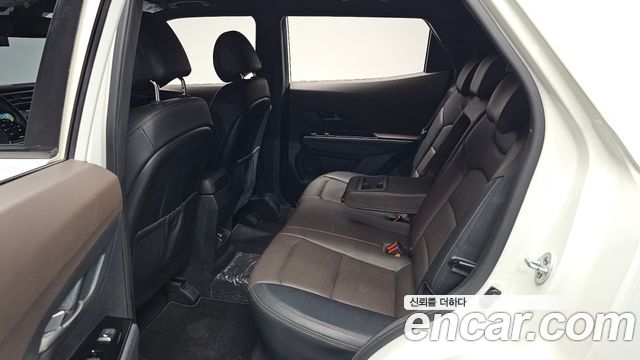 KG Mobility (SsangYong) Beautiful Korando Gasoline 1.5 2WD C5 Plus 2021 — фото 26