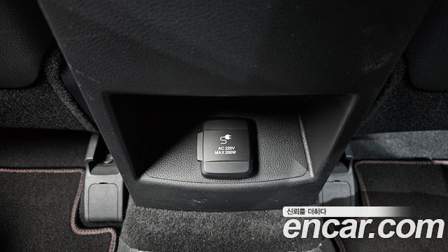 KG Mobility (SsangYong) Beautiful Korando Gasoline 1.5 2WD C5 Plus 2021 — фото 34
