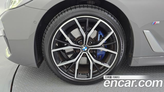 BMW 5 Series (G30) 530i M Sport Package 2022 — фото 5