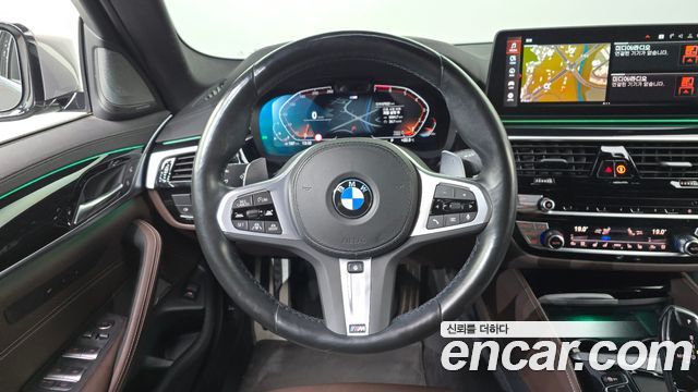 BMW 5 Series (G30) 530i M Sport Package 2022 — фото 13