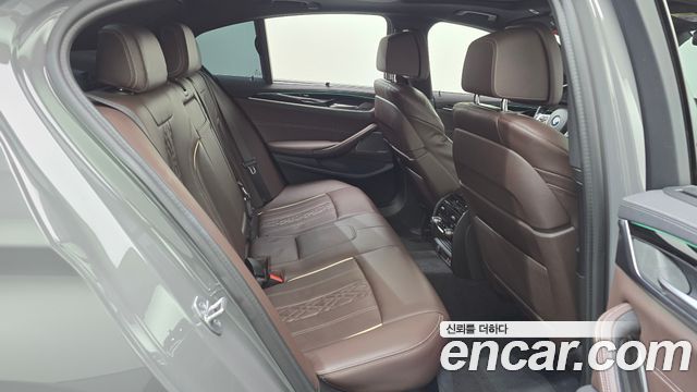 BMW 5 Series (G30) 530i M Sport Package 2022 — фото 19