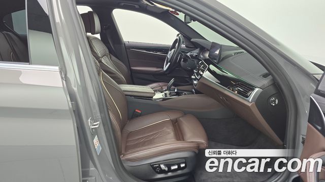 BMW 5 Series (G30) 530i M Sport Package 2022 — фото 26