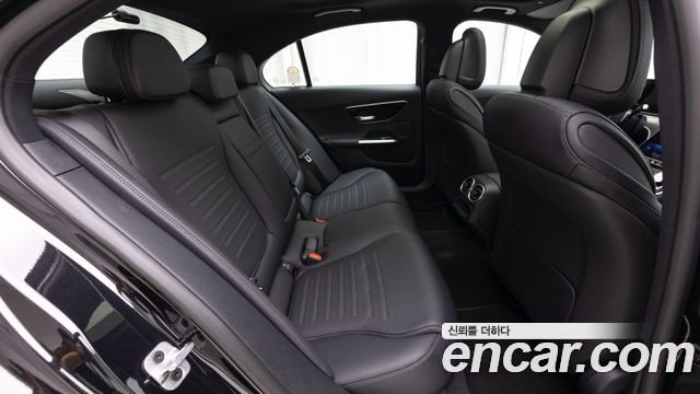 Mercedes-Benz C-Class (W206) C200 AMG Line 2025 — фото 10