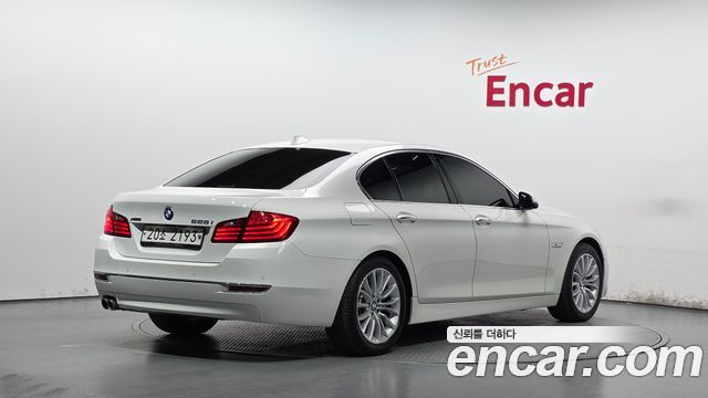 BMW 5 Series (F10) 528i xDrive Luxury 2015 — фото 2